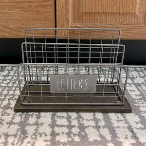 NWT Rae Dunn letter sorting holder